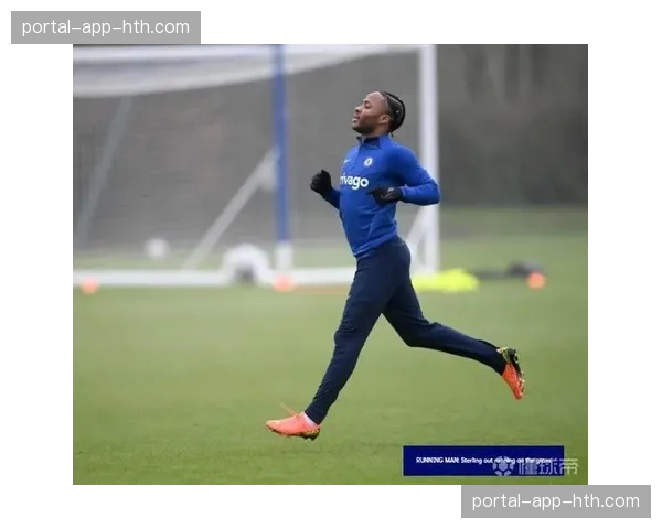 前英格兰边锋斯特林宣布将于赛季末离开切尔西