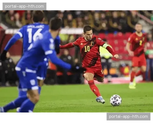 定位球战术分析成新蓝海,多家体育媒体组建专项内容团队 定位球战术分析成新蓝海,多家体育媒体组建专项内容团队