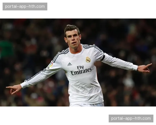 消息:意甲联盟推出官方纪录片系列《意甲时代》,首集聚焦“小世界杯”的90年代 消息:意甲联盟推出官方纪录片系列《意甲时代》,首集聚焦“小世界杯”的90年代